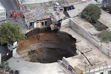 World Sinkholes on Mysterious Giant Crater Has Opened Up   Germany  Usedom  Page 1
